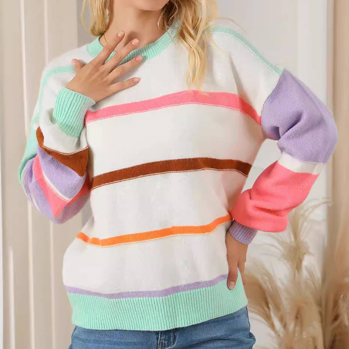 SLIM-FIT PULLOVER SWEATER WITH STRIPES AND COLORS