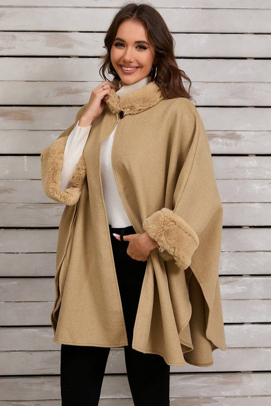 CWOCO0950_SOLID COLOR FUR COLLAR CAPE COAT