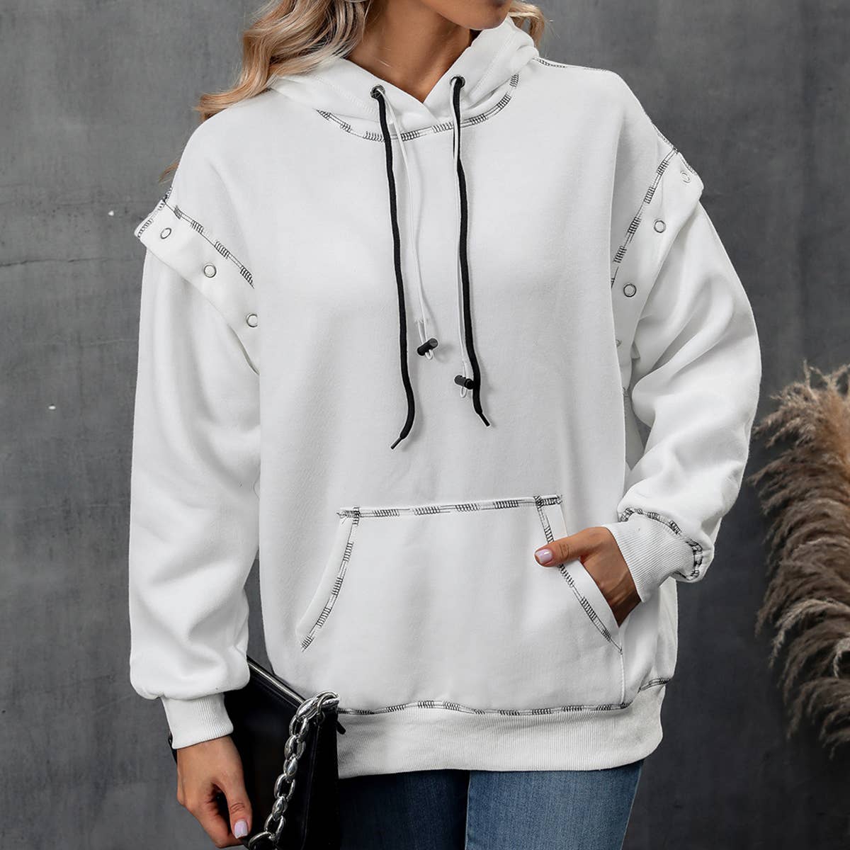 HOODIE WITH SHOULDER CUFF AND DRAWSTRING HOODIE