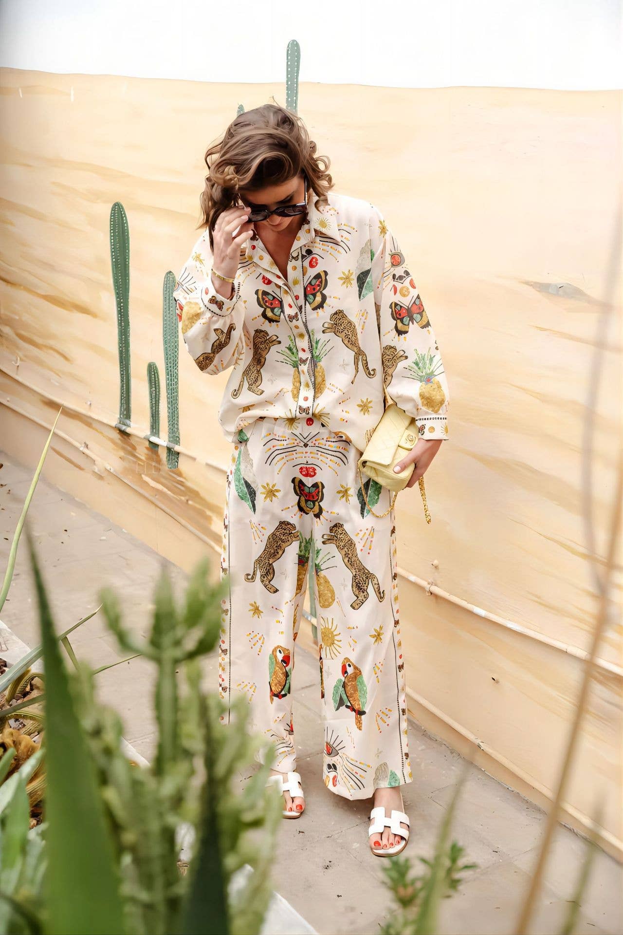 Fashionable printed macaron long sleeve shirt set