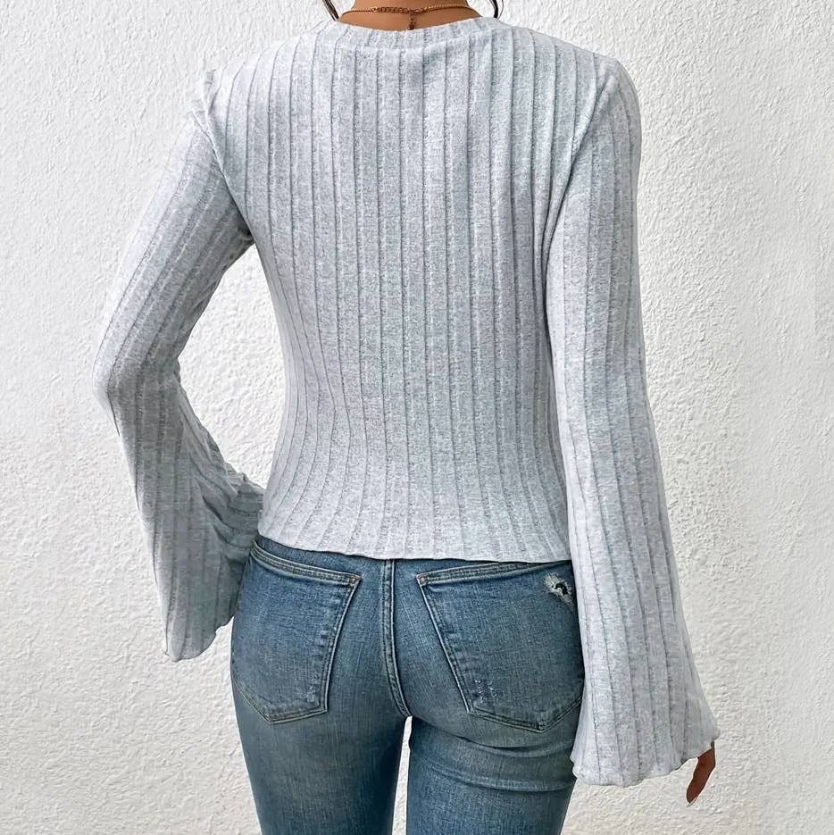 FLARED LONG-SLEEVED CREW NECK PULLOVER T-SHIRT