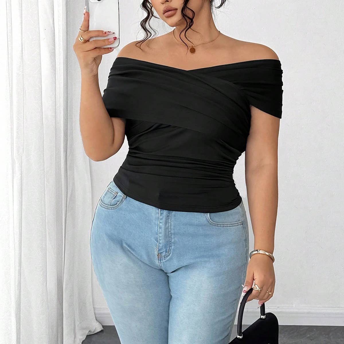 Chic Off Shoulder T-Shirt ??Elegant Summer Style_CWTHT0260