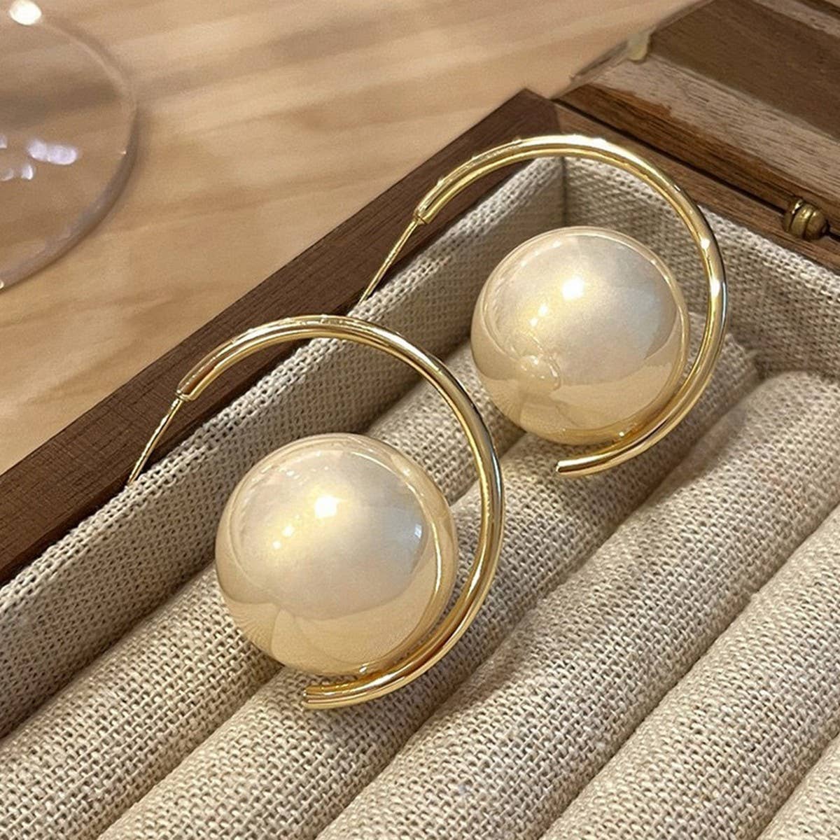 BIG PEARL NICHE DESIGN VERSATILE EARRINGS_CWAJE2185