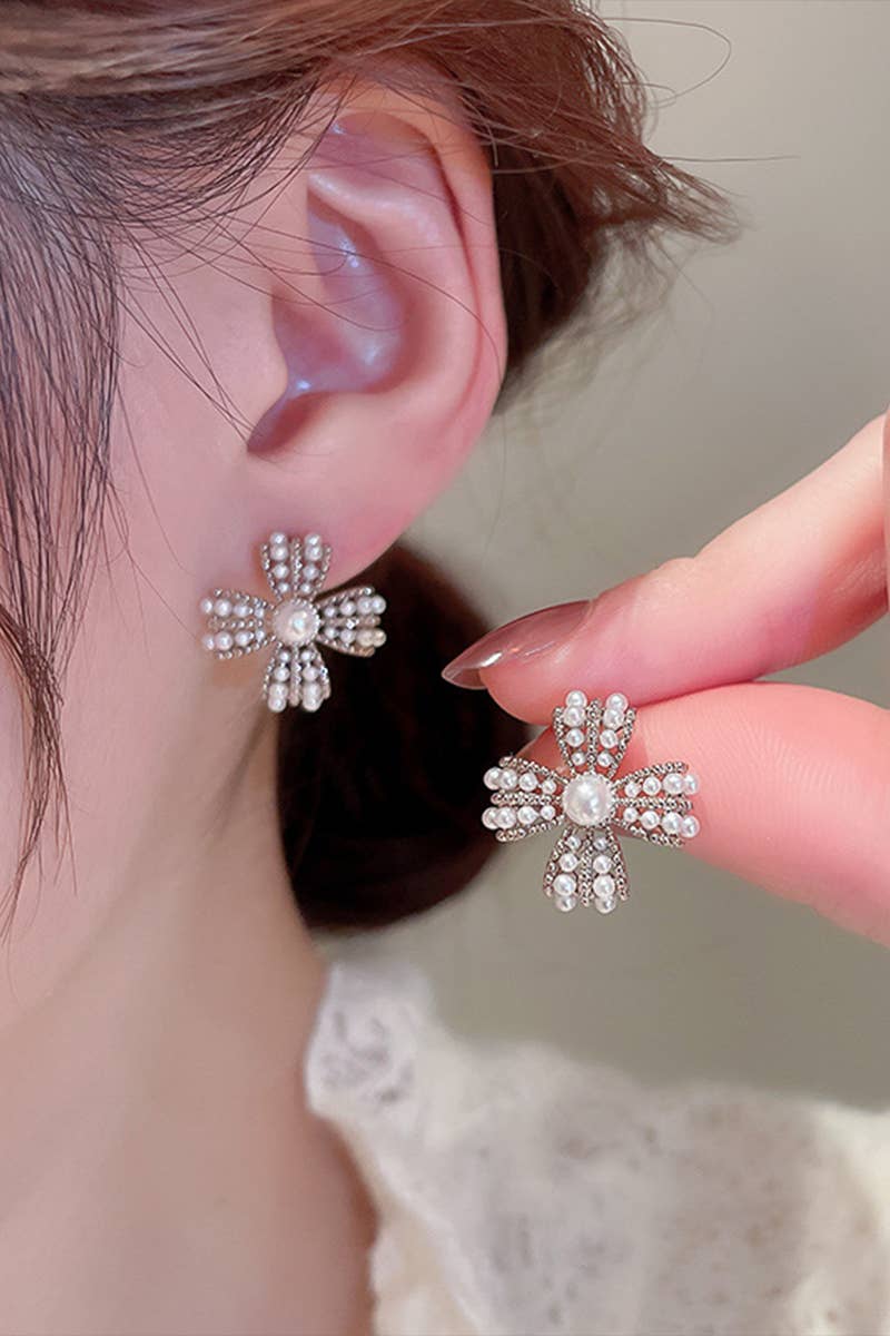BEADS DECKED STUD EARRINGS_CWAJE0340