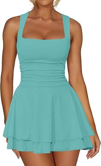 Mini dress with square neck waist pleated hem