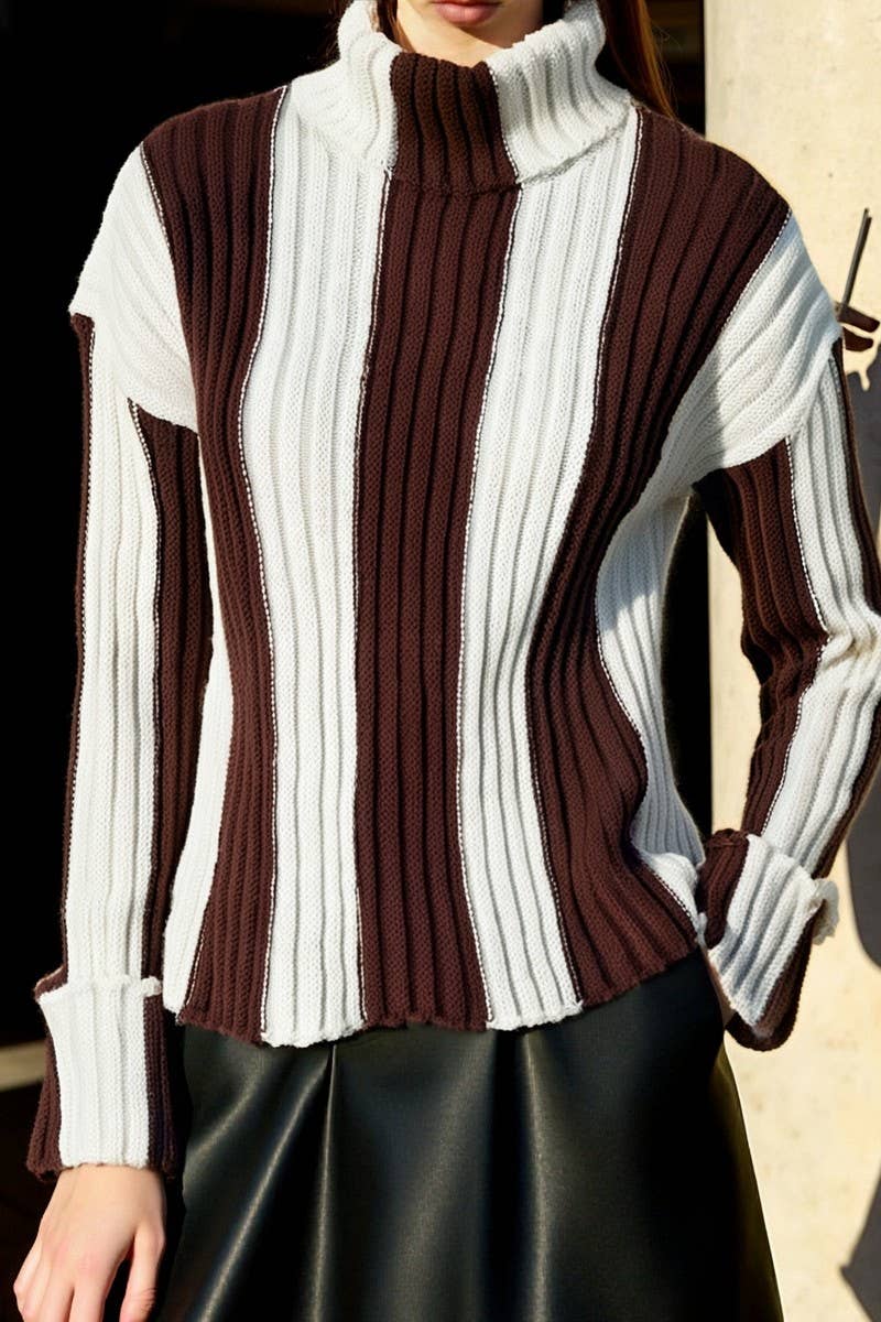 CWOSWL07083_STRIPED KNITTED HIGH-NECK LONG-SLEEVED SWEATER