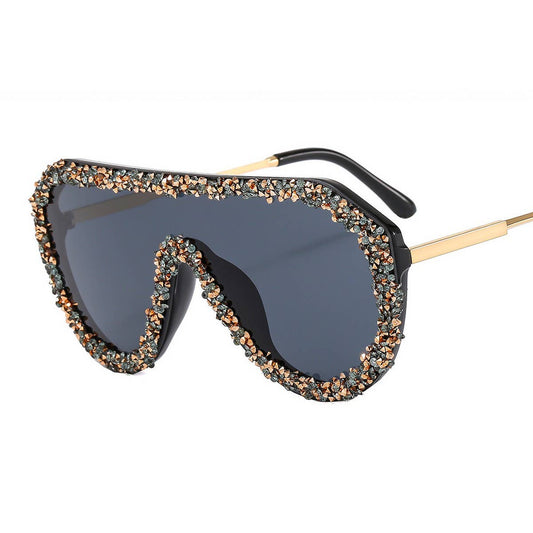 LUXURY RHINESTONE STATEMENT ONE-PIECE SUNGLASSES