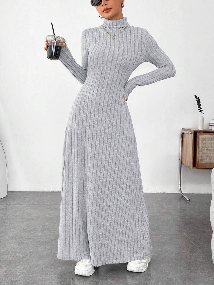 Figure-hugging high-neck solid-color dress