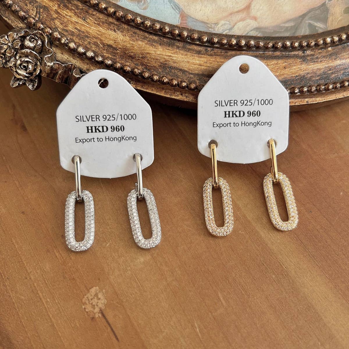 EXQUISITE ELLIPTICAL ZIRCON EARRINGS_CWAJE1311