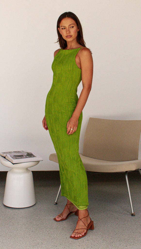 Backless sleeveless slim-fit dress with hip wrap