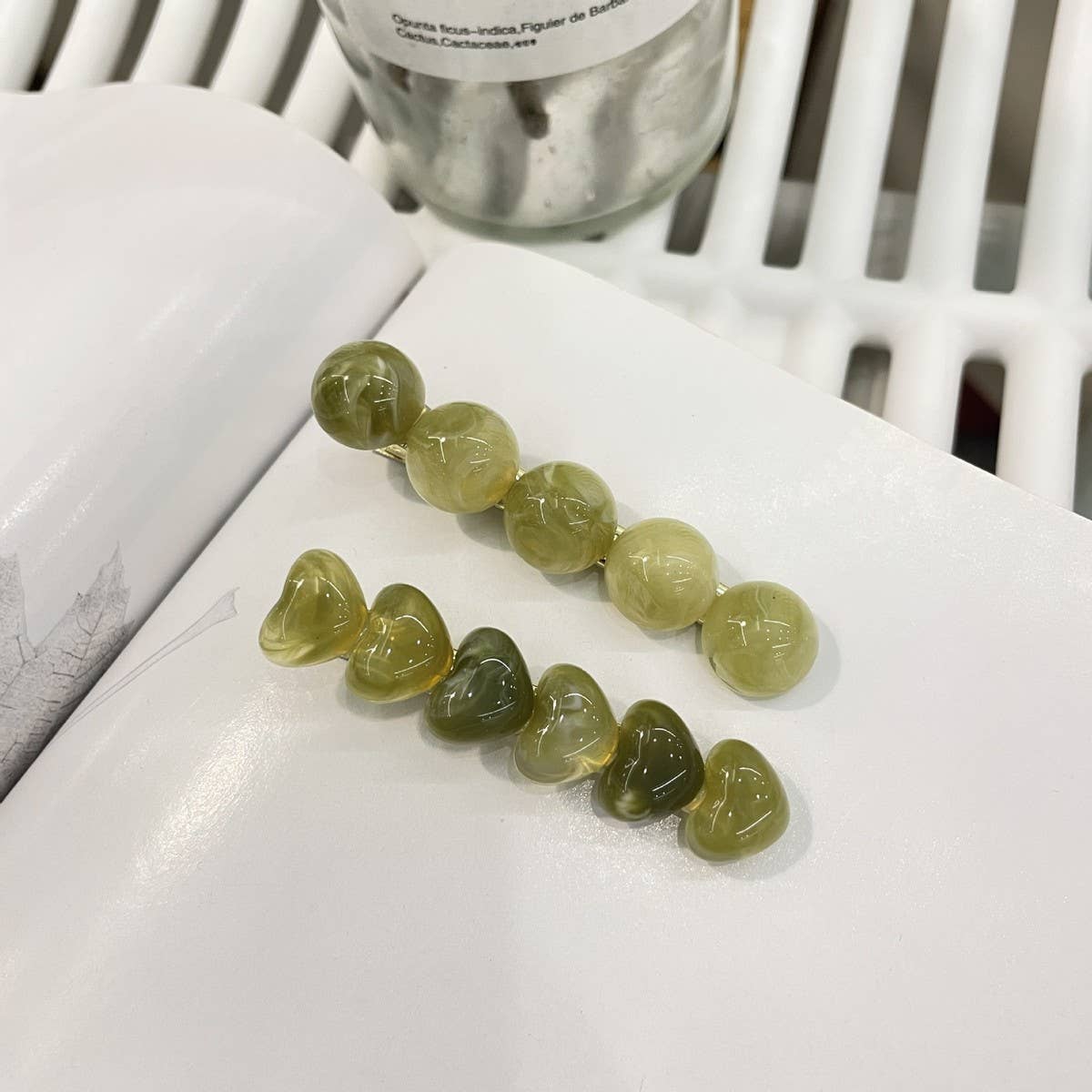 CWAHA5123_FRESH AND SWEET IRREGULAR HEART BANGS HAIRPIN