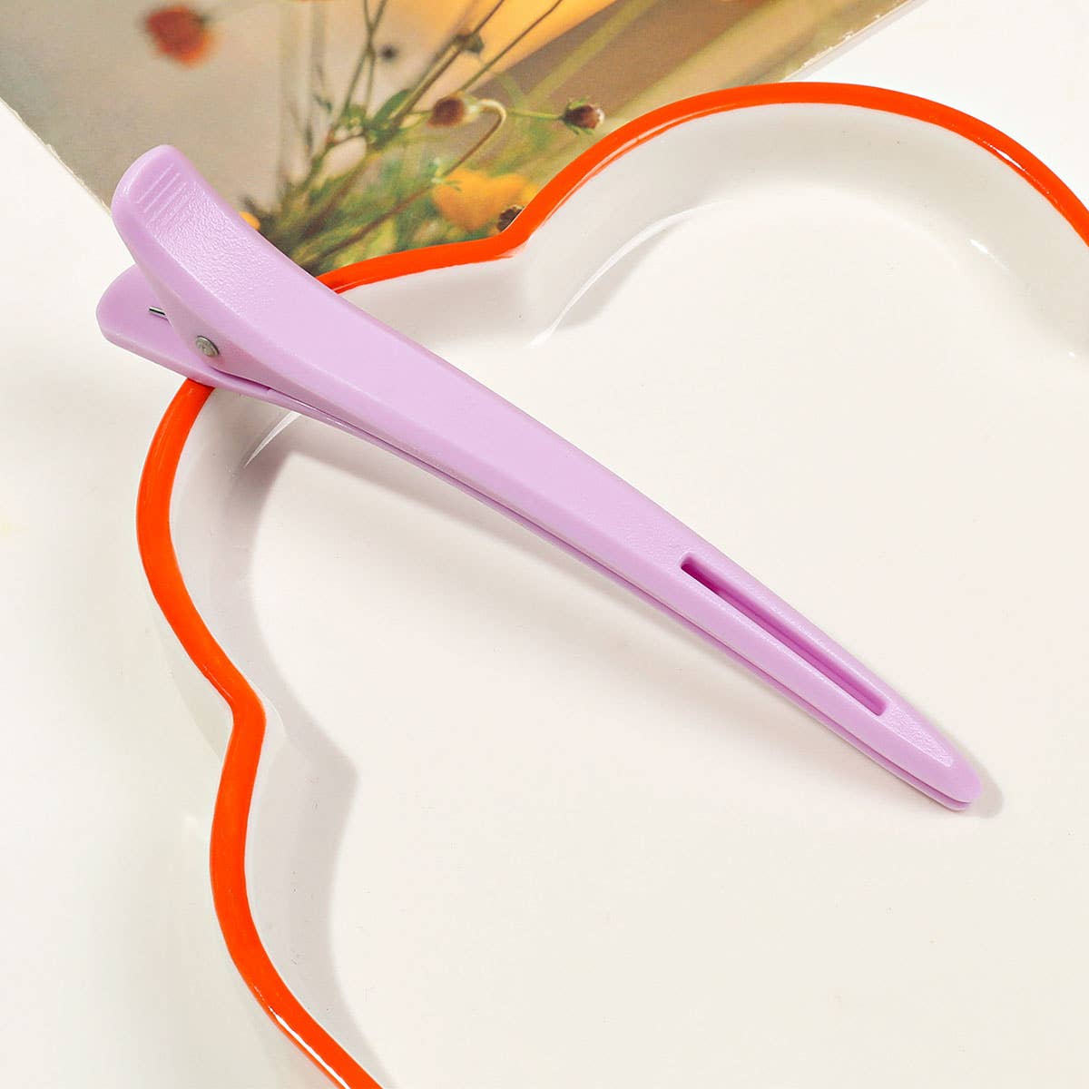 Duckbill clip high-end one-piece clip