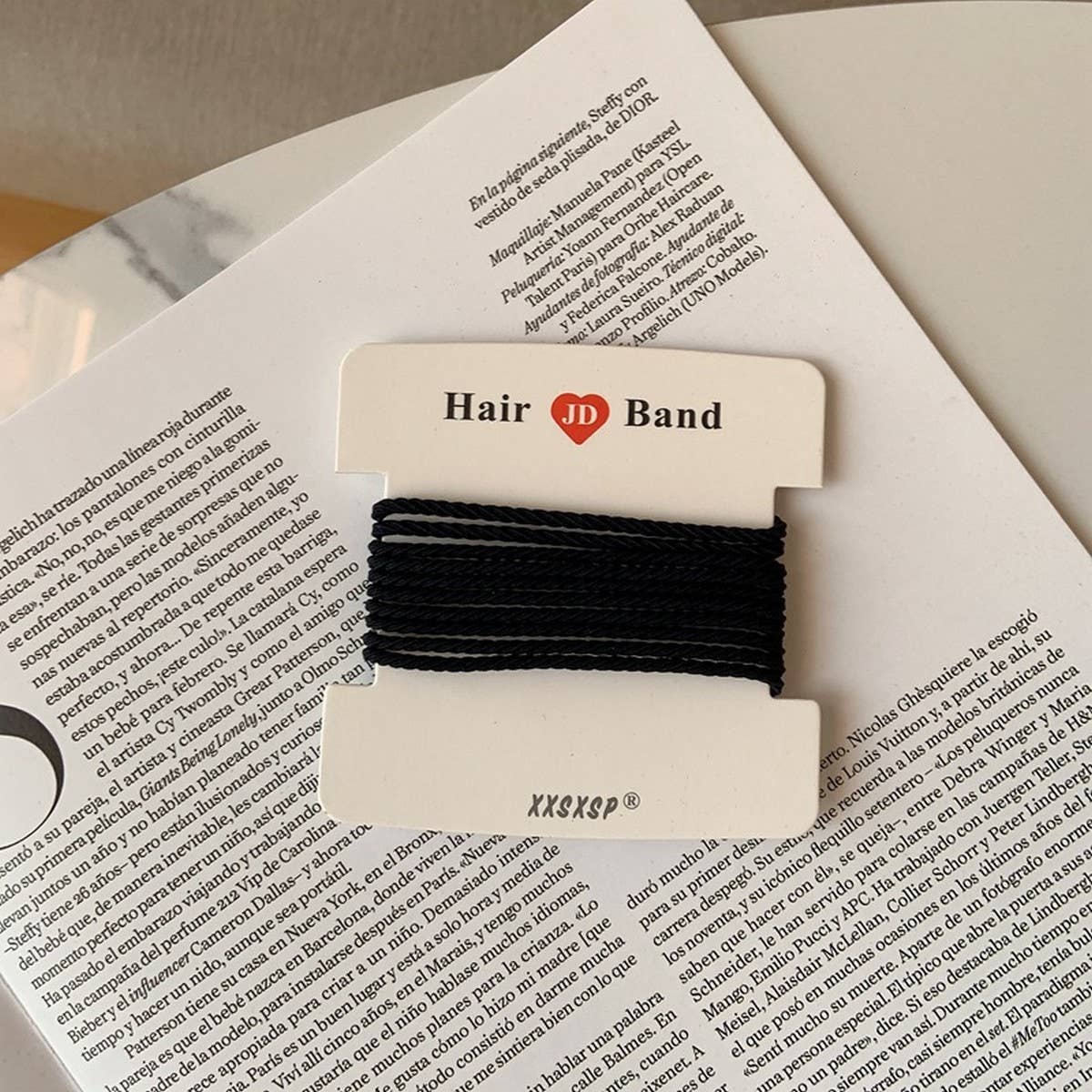 10-PACK OF SIMPLE AND VERSATILE HAIR SCRUNCHIES_CWAHA2732