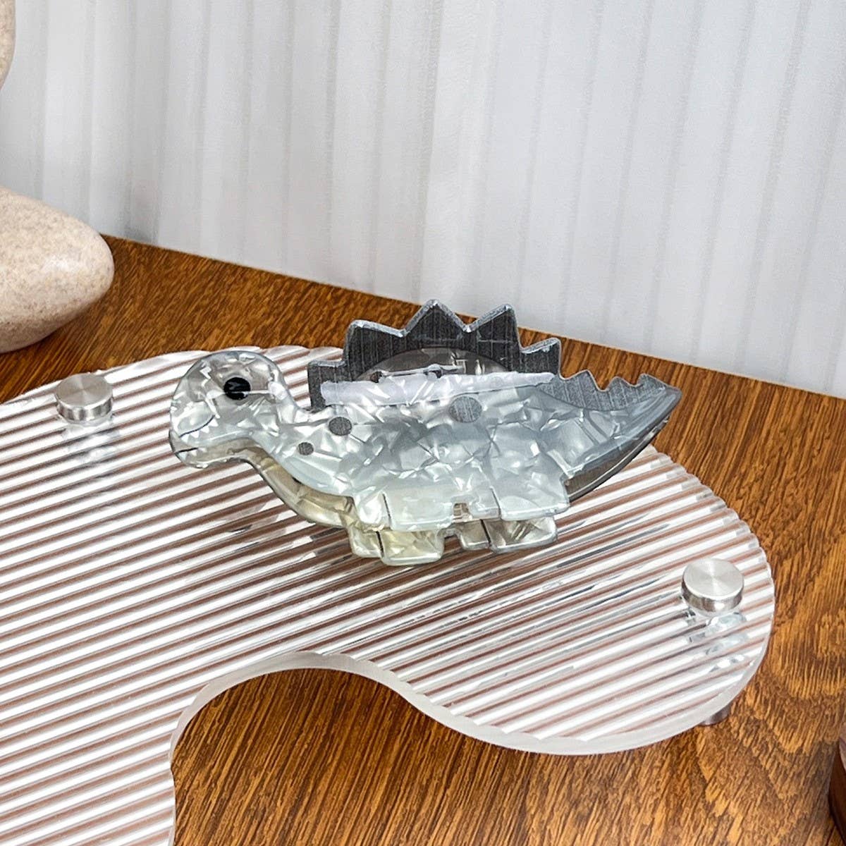 Acrylic Dinosaur Hair Claw - Cute Fun Shark Clip_CWAHA2072