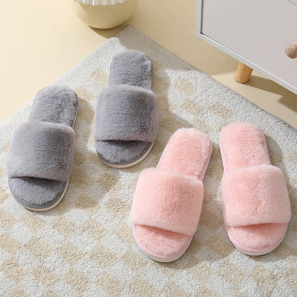 Faux rabbit fur slippers For Women