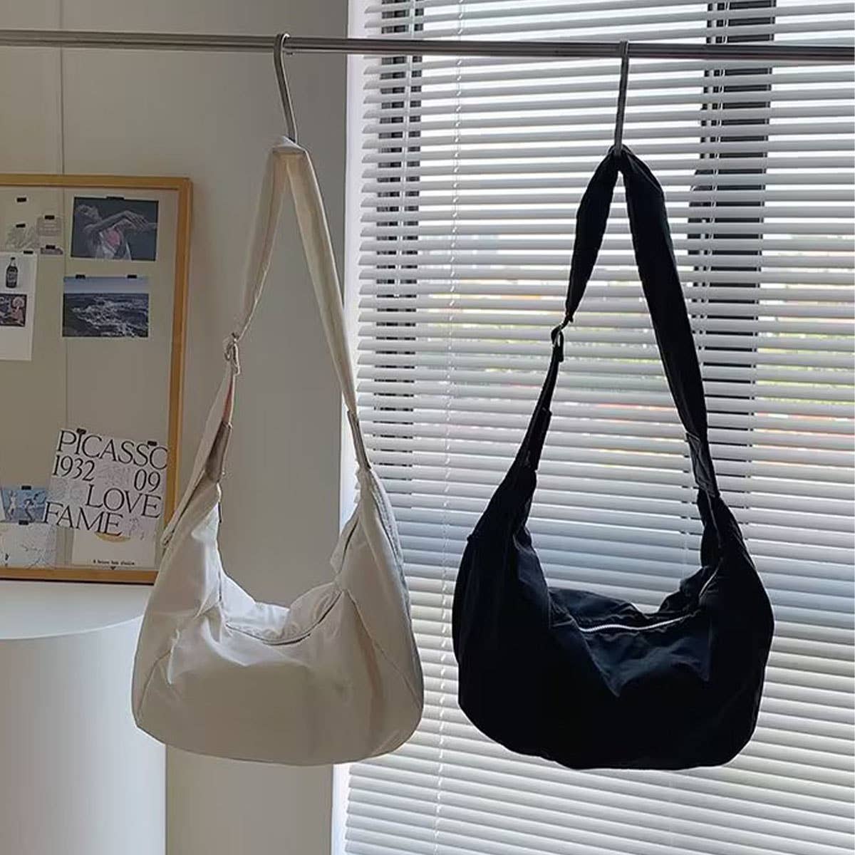 Pleated wide shoulder strap canvas bag