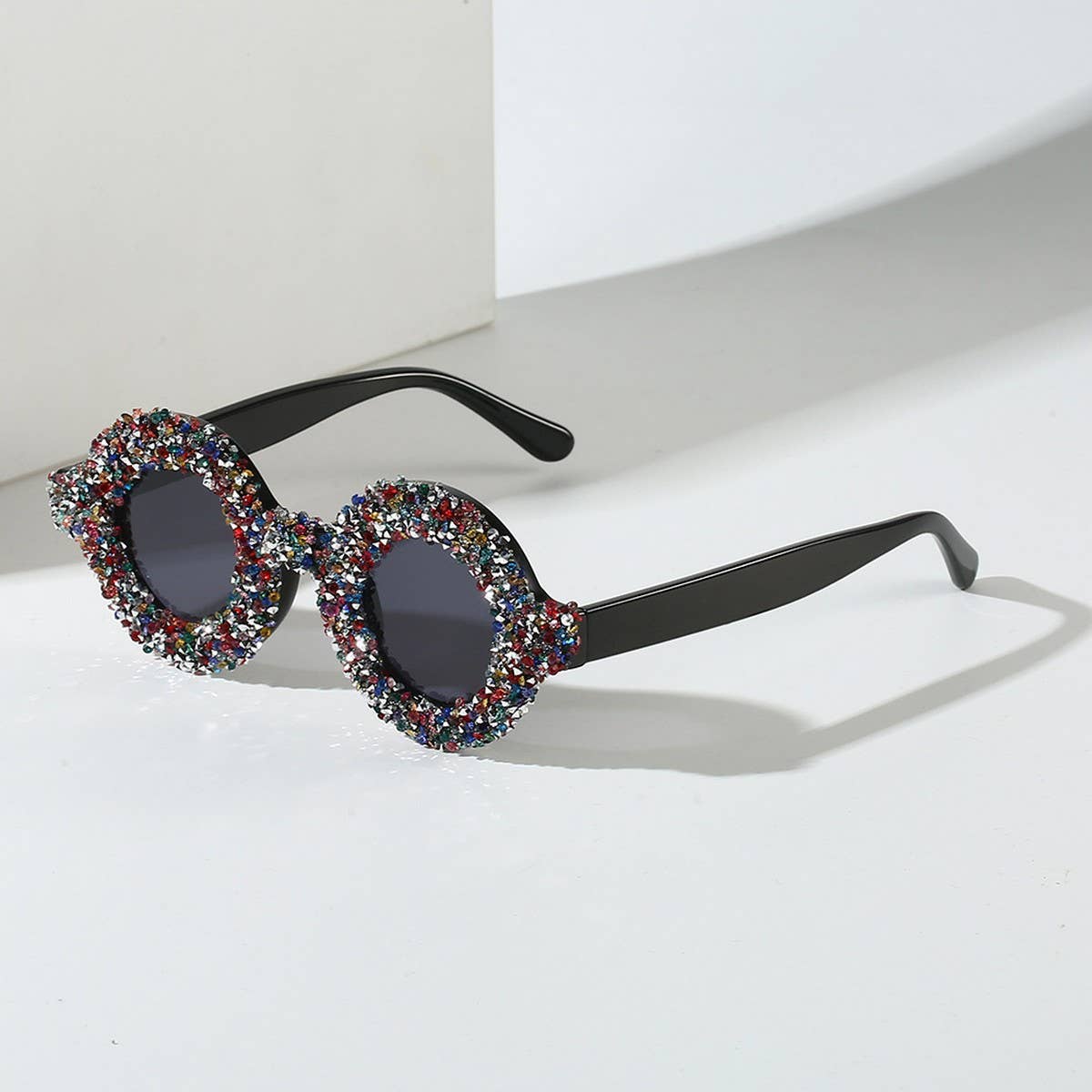 FASHIONABLE ROUND DIAMOND-STUDDED SMALL SUNGLASSES