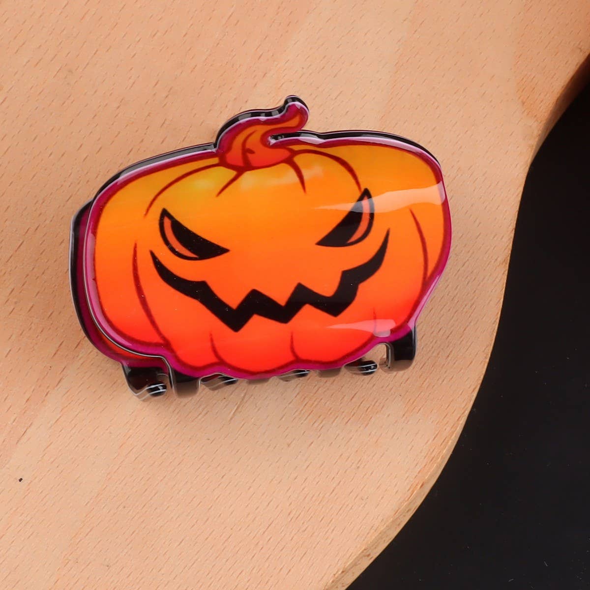 PUMPKINS, GHOSTS, HAUNTED HOUSE HALLOWEEN HAIR CLAW CLIPS