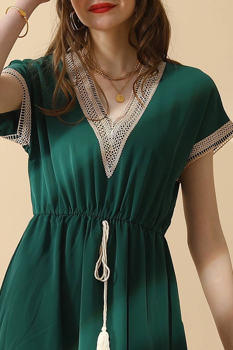 CWDSD1319-B_V NECK WAIST TASSEL Mini DRESS DETAILED