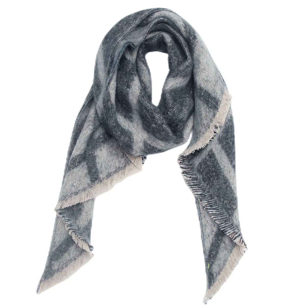 Circle Yarn Diamond Scarf ? Reversible Winter Wrap