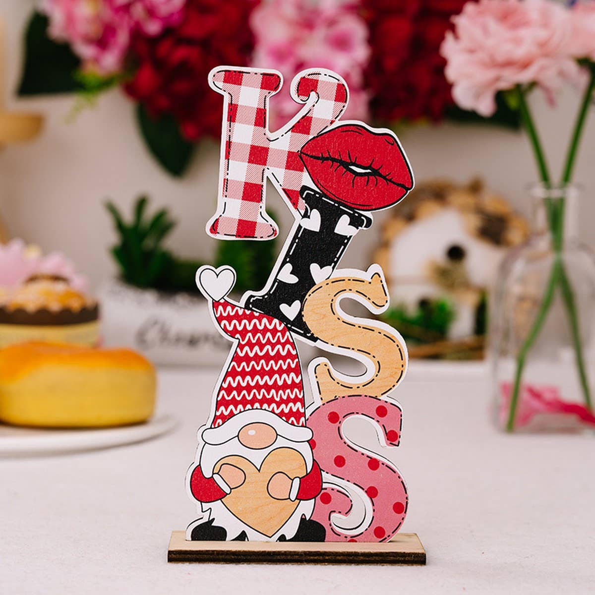 CWMM10280_VALENTINE WOODEN LOVE TABLETOP DECORATION