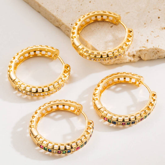 Sparkling Hoop Earrings Gold-Tone Luxury Style_CWMM8533