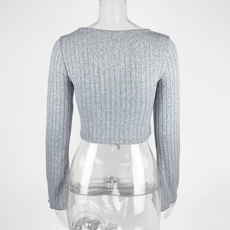 V-NECK TRUMPET SLEEVE SLIM-FIT CROP TOP