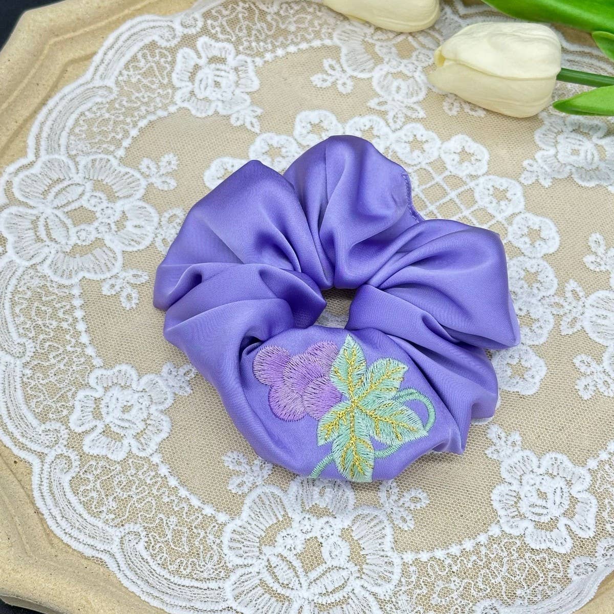 GRAPE HEAVY INDUSTRY EMBROIDERED FLOWER HAIRBAND