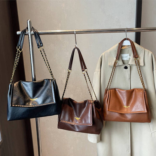 FASHIONABLE AND SIMPLE CASUAL MESSENGER BAG_CWAB3280