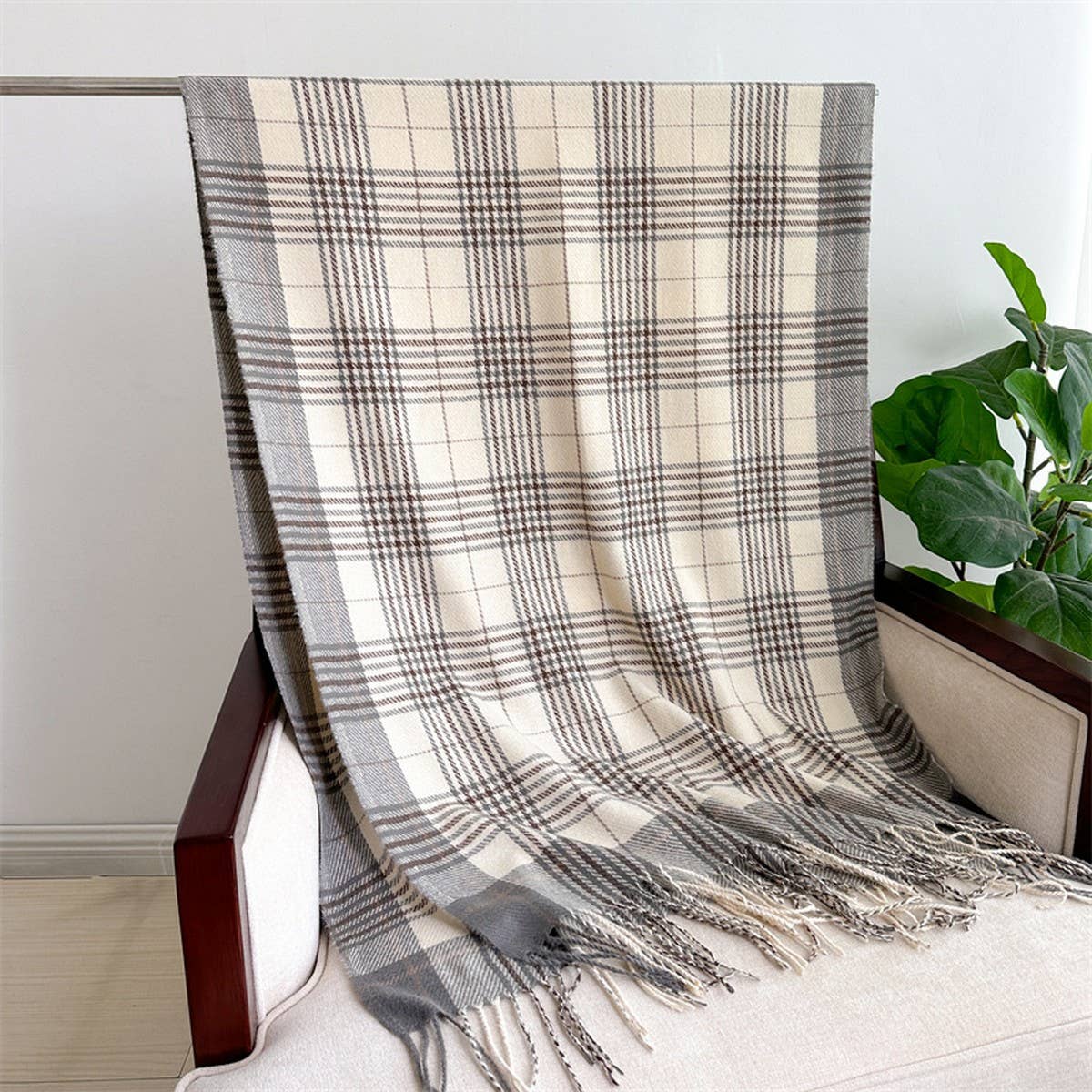 Cozy Plaid Tassel Scarf Fall Winter Wrap for Women