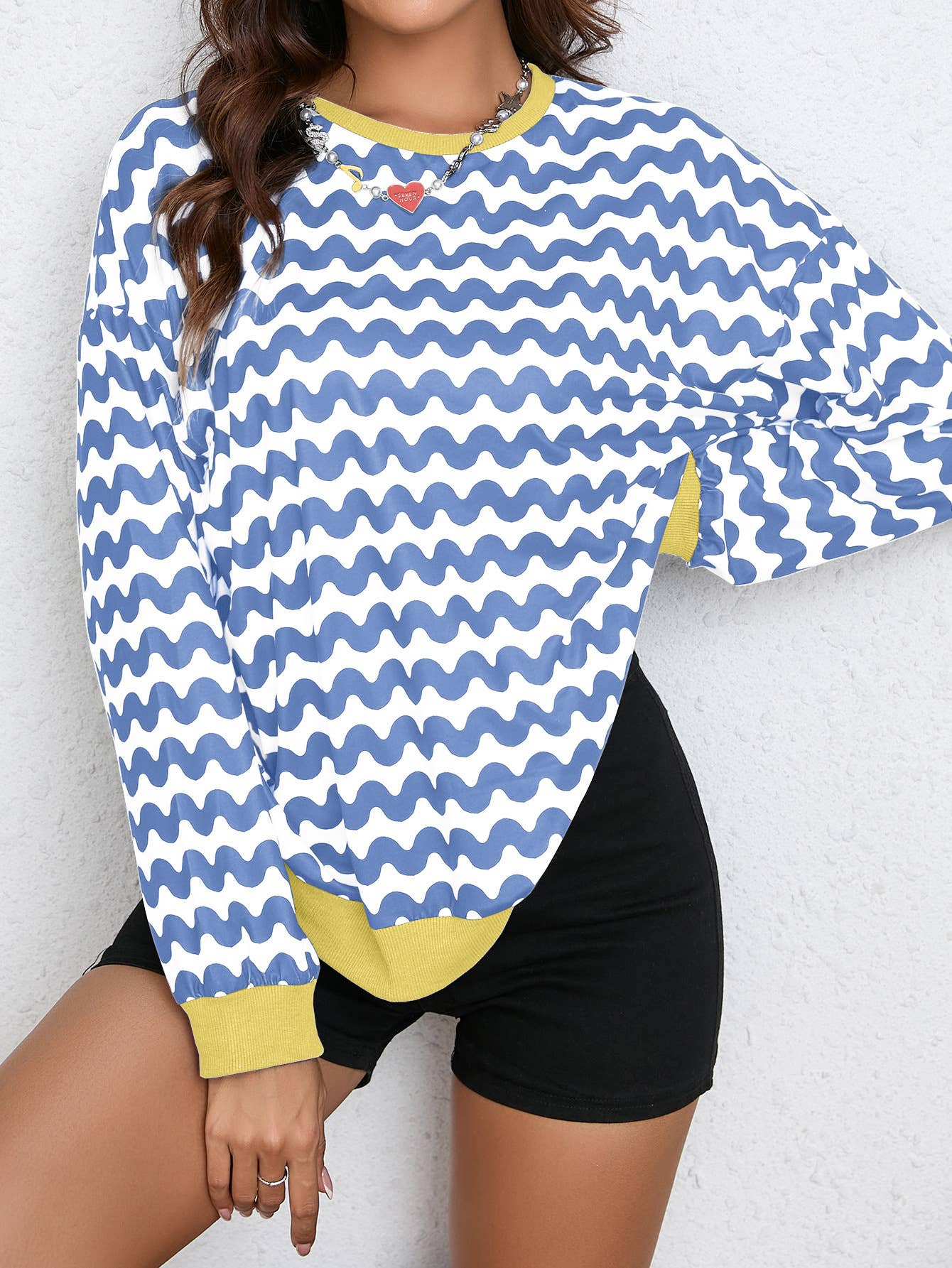 Wavy color-blocked long-sleeved sweatshirt
