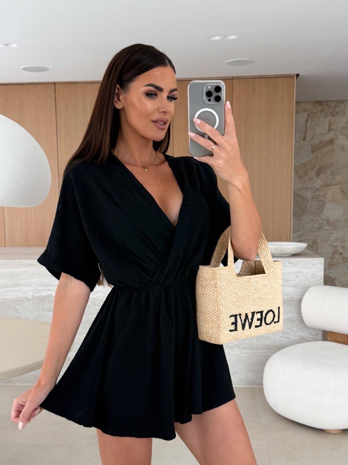 V-neck fashion cinche-waist solid color jumpsuit