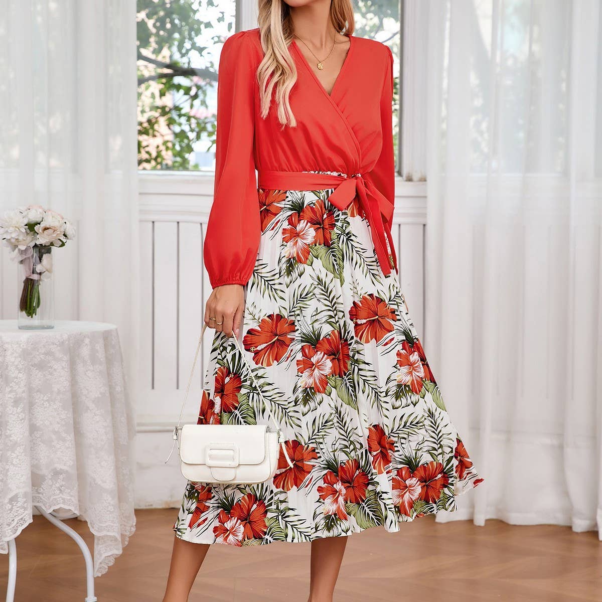 V-neck print long-sleeved pleated dress