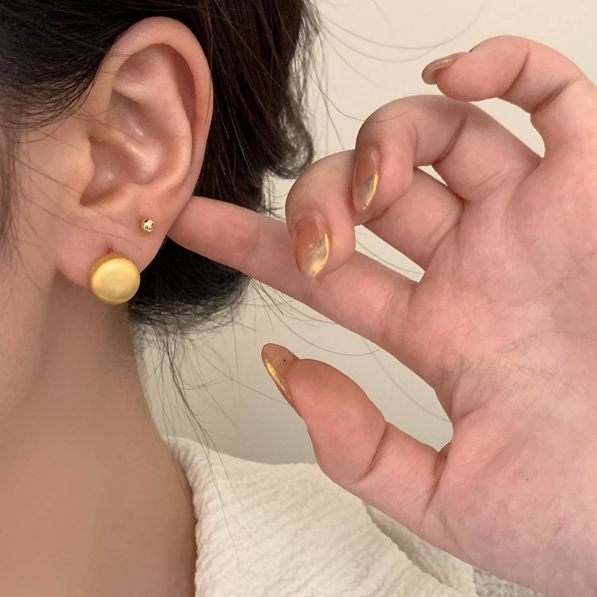 RETRO AND VERSATILE HIGH-END BRUSHED EARRINGS_CWAJE3123