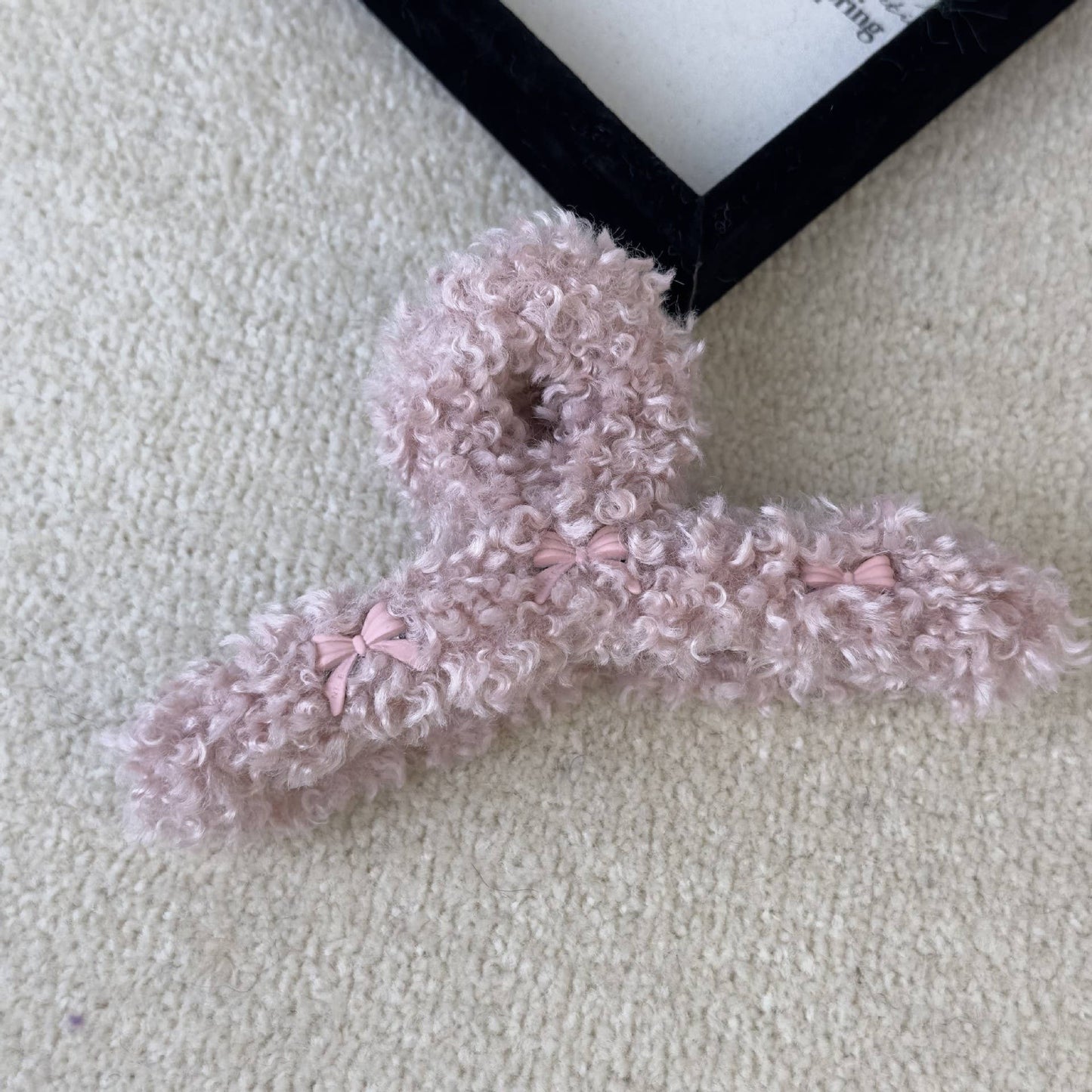 DELUXE PLUSH BOW CLIP LARGE STYLE HAIR CLIP