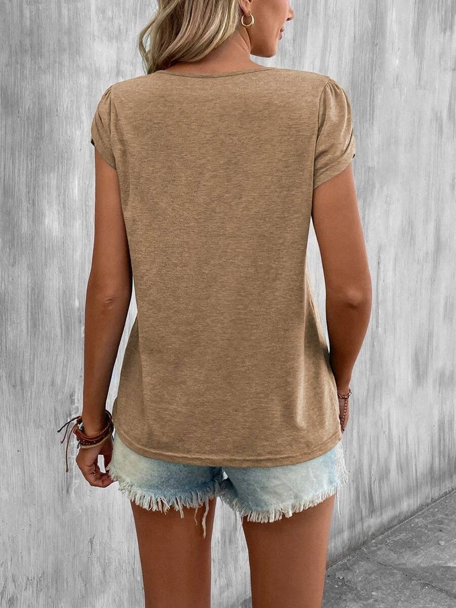 V-NECK LOOSE T-SHIRT WITH SPLICED PETAL SLEEVES