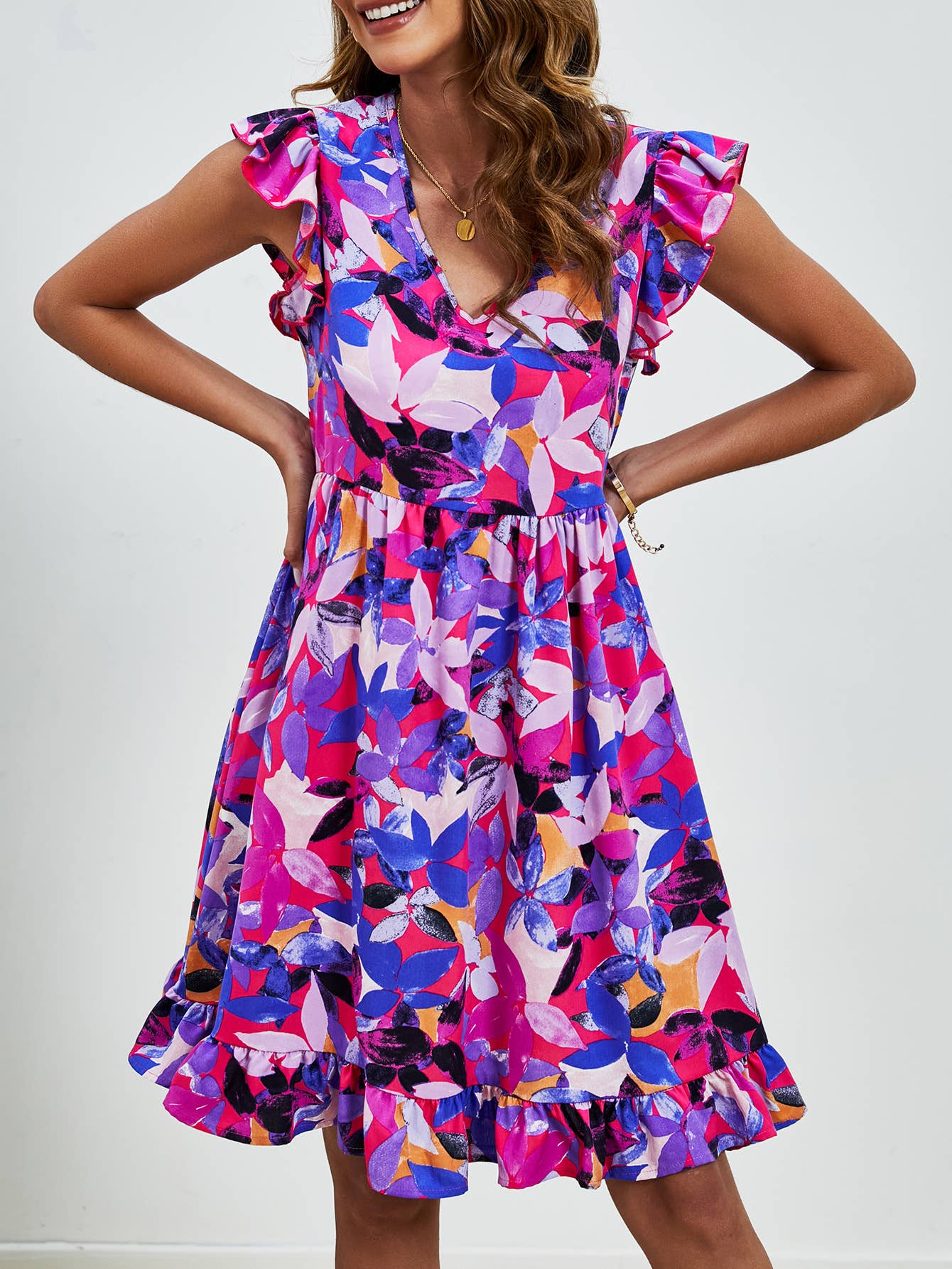 Printed V-neck fly-sleeve dress