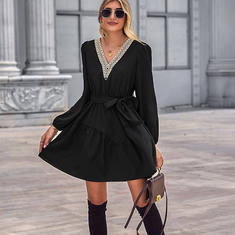 V-NECK SLIM-FIT LACE-UP LONG-SLEEVED DRESS