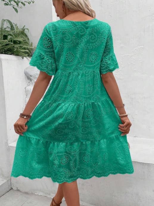 SOLID-COLOR COTTON EMBROIDERED LACE CUTOUT DRESS_CWDSD10724