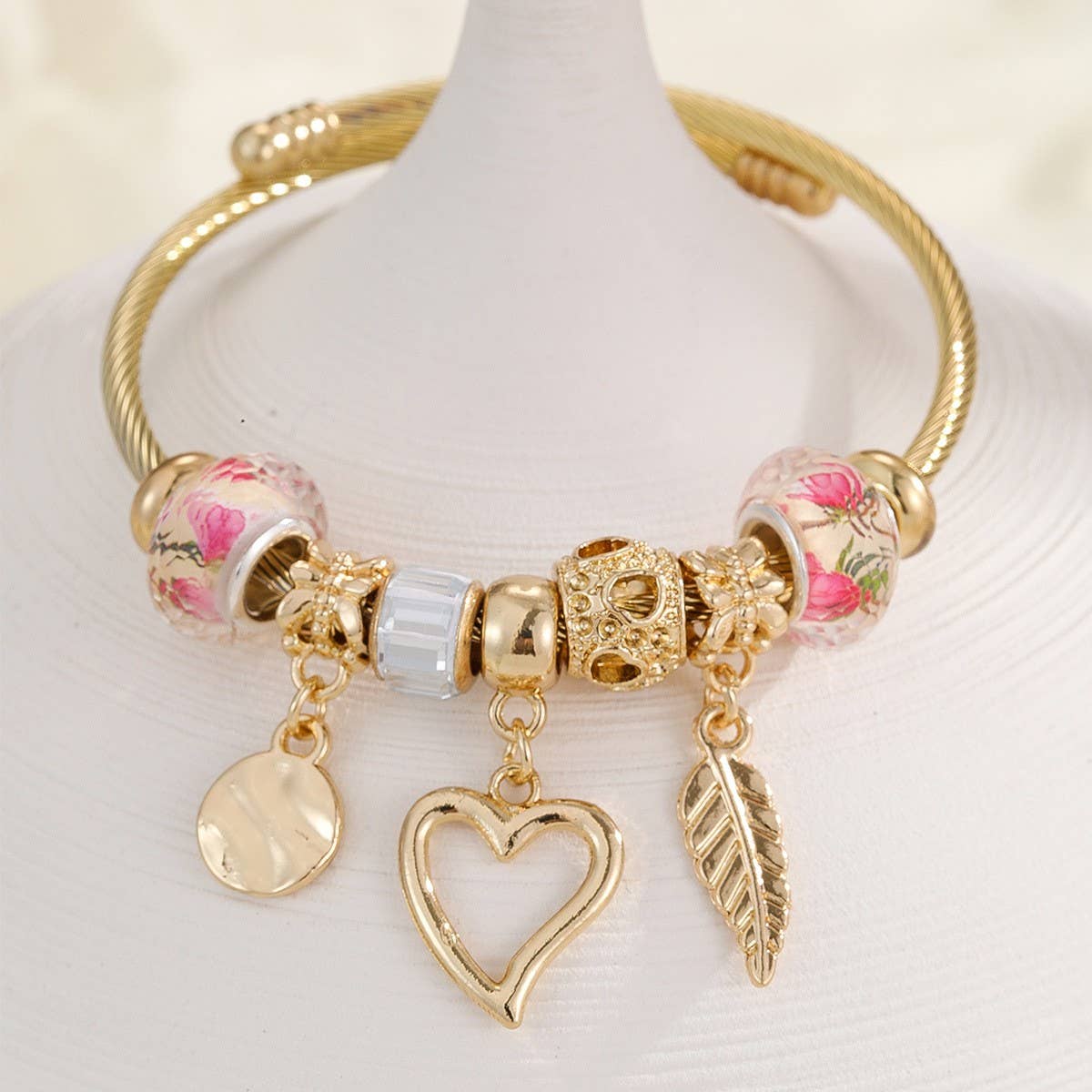 Fashion Gold Steel Bracelet, Fade-Resistant_CWMM8484