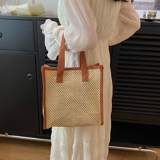 NEW STRAW SIMPLE HAND-HELD BROWN COSMETIC BAG_CWAB4453