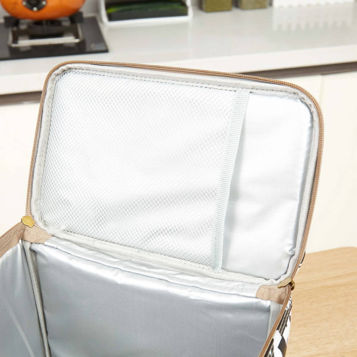 LARGE CAPACITY PORTABLE OUTDOOR PICNIC BAG_CUAB0214