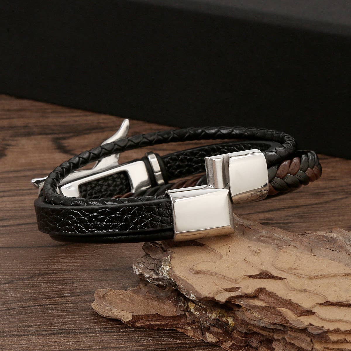 HANDWOVEN BRACELET STAINLESS STEEL MAGNET CLASP