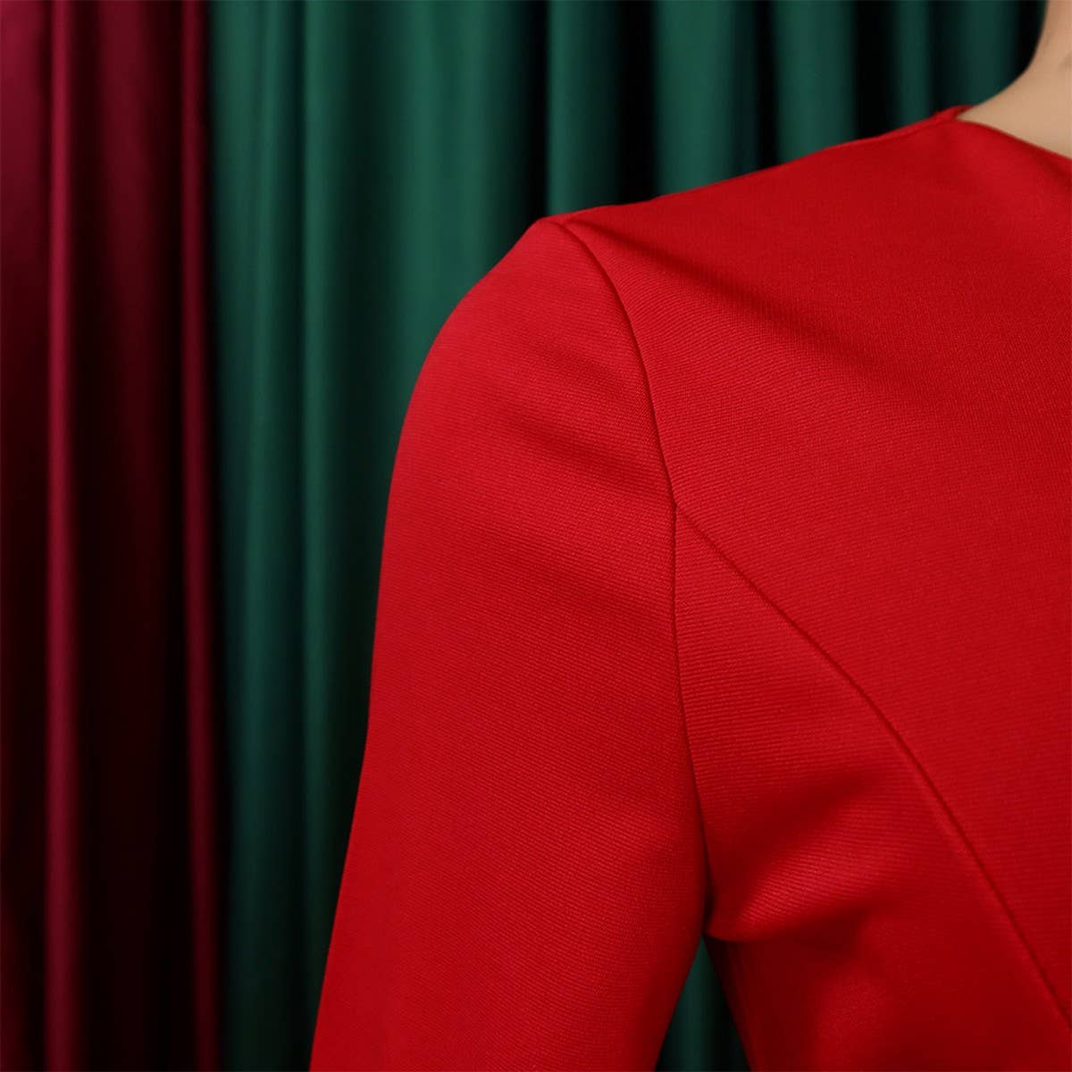 LONG-SLEEVED FASHIONABLE AND ELEGANT TUNIC DRESS