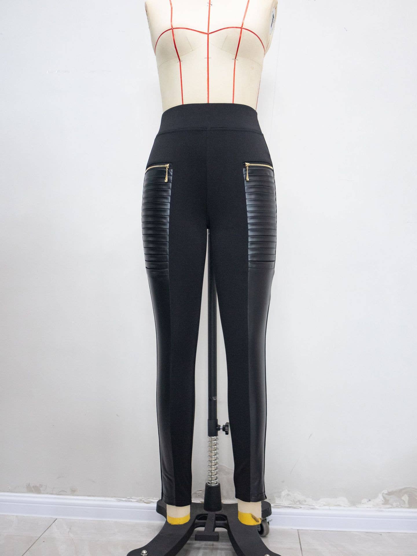 ZIPPER SPLICING ELASTIC SMALL LEGS PANTS