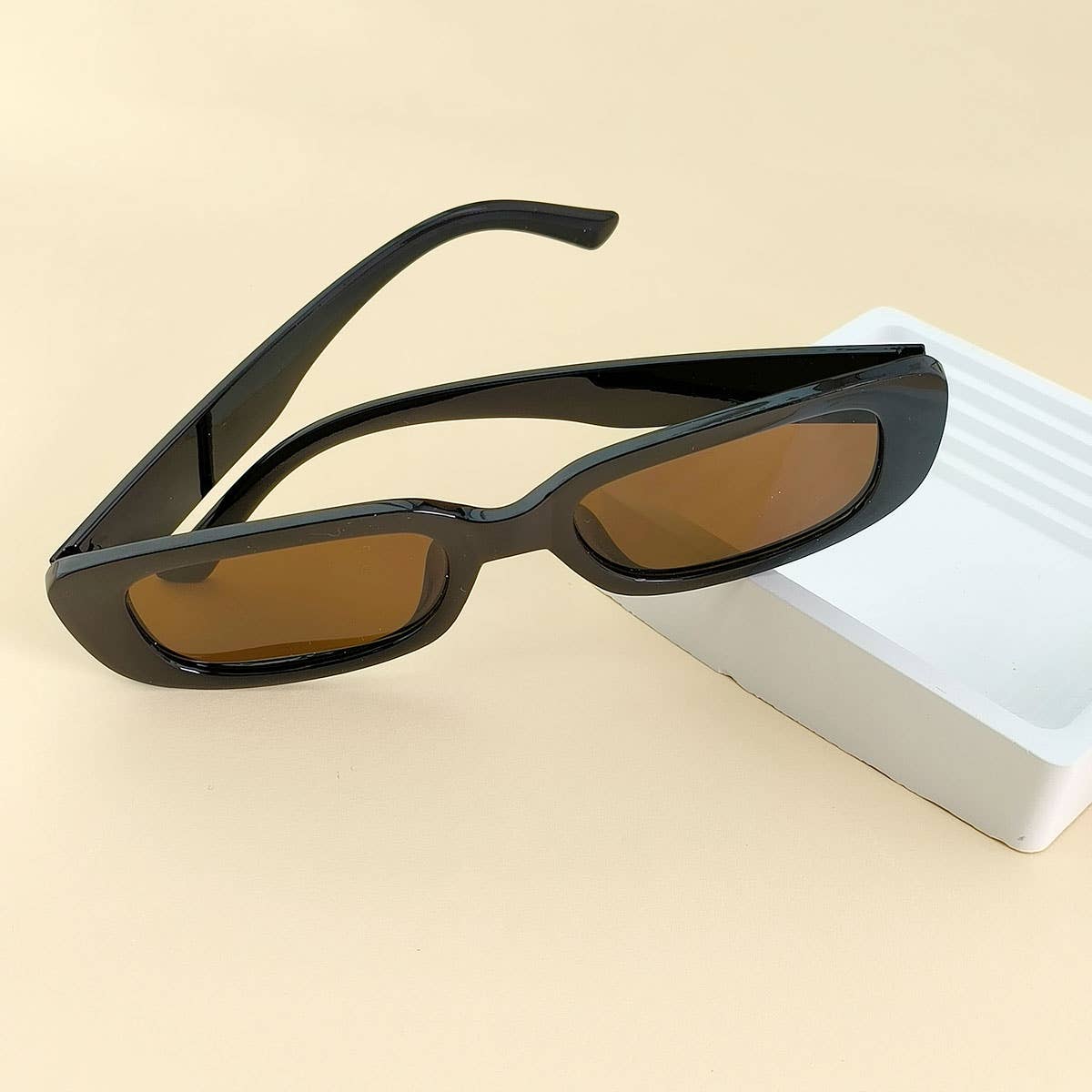 Trendy Small Square Sunglasses for Women, UV400