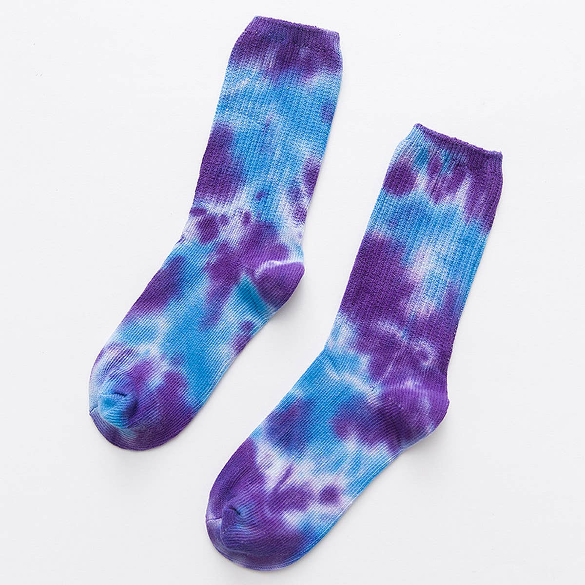 WOMEN DOUBLE-NEEDLE TIE-DYEING MID-TUBE SOCKS