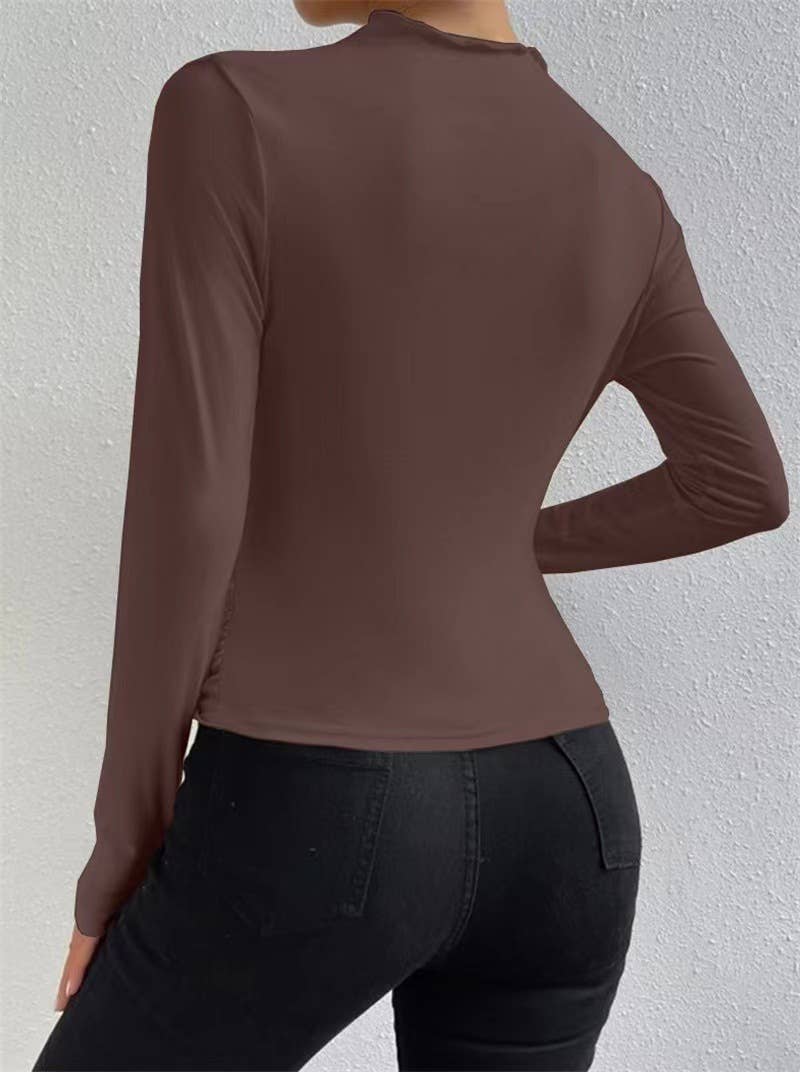 Solid-color fitted, pleated long-sleeved T-shirt