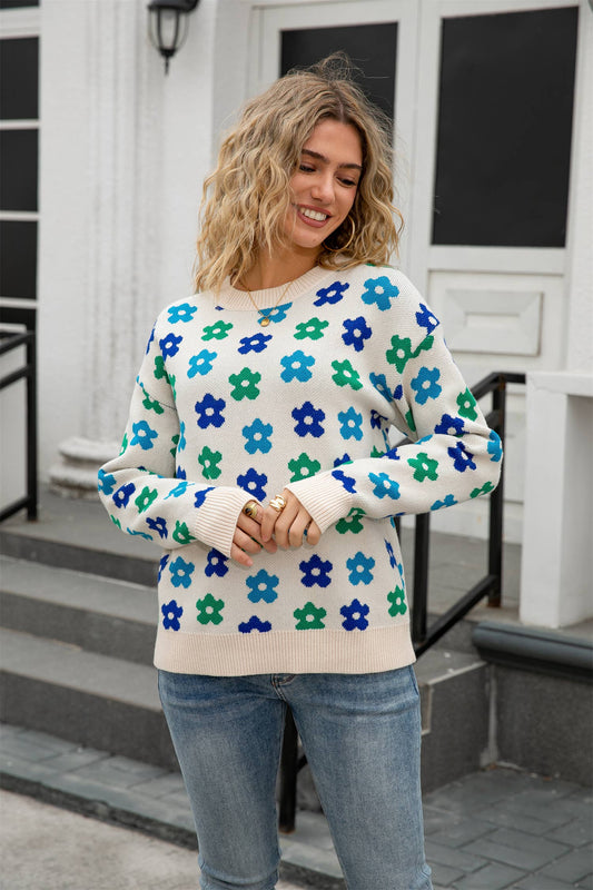 Versatile flower-printed warm threaded sweater