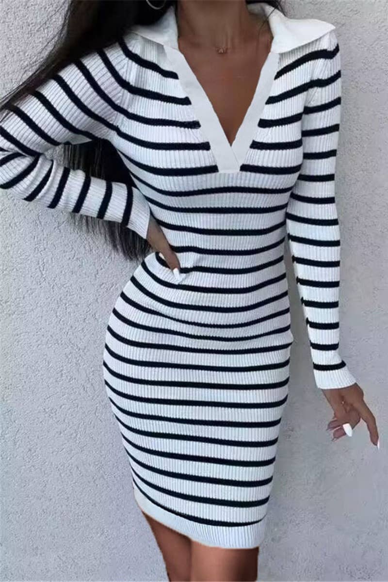 CWDSD6072_SQUARE-NECK STRIPED V-NECK LONG-SLEEVED DRESS